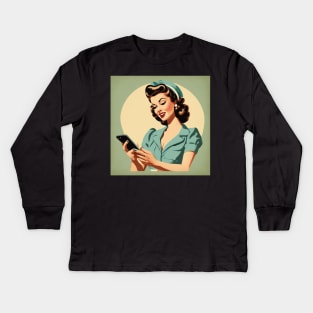 Nostalgia Vintage Mobile Connect Pin Up Girl Art Kids Long Sleeve T-Shirt